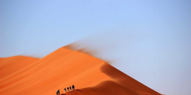 从传统到电竞：三大网吧管理技巧与解决方案助力转型升级