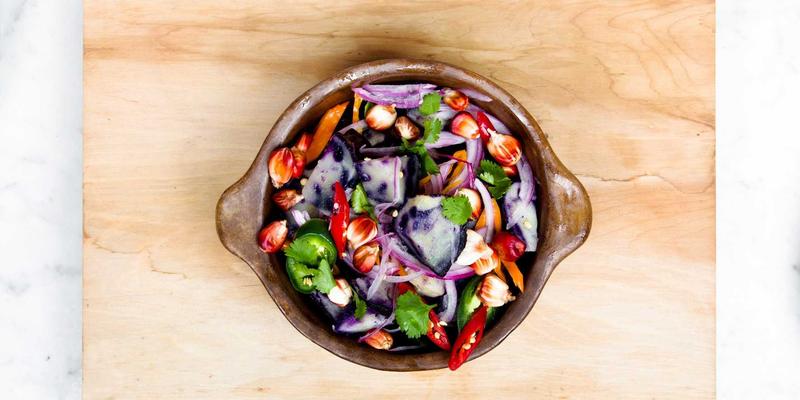 智能调度新纪元：基于客流数据分析的电竞网吧排班与效率优化解决方案