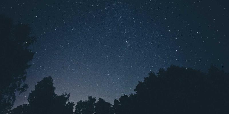 网吧系统内容安全审核机制：电竞娱乐场景下的合规实践与解决方案